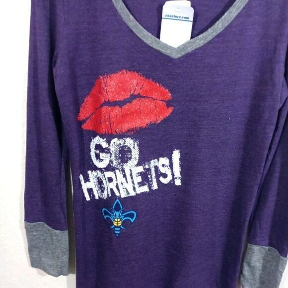 NBA Hornets Long Sleeve Pajama Top -G - Picture 2 of 3